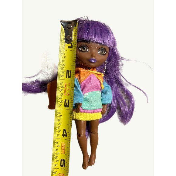 Barbie Extras Mini #7 Doll Purple Hair & Colorful Outfit - Picture 3 of 8